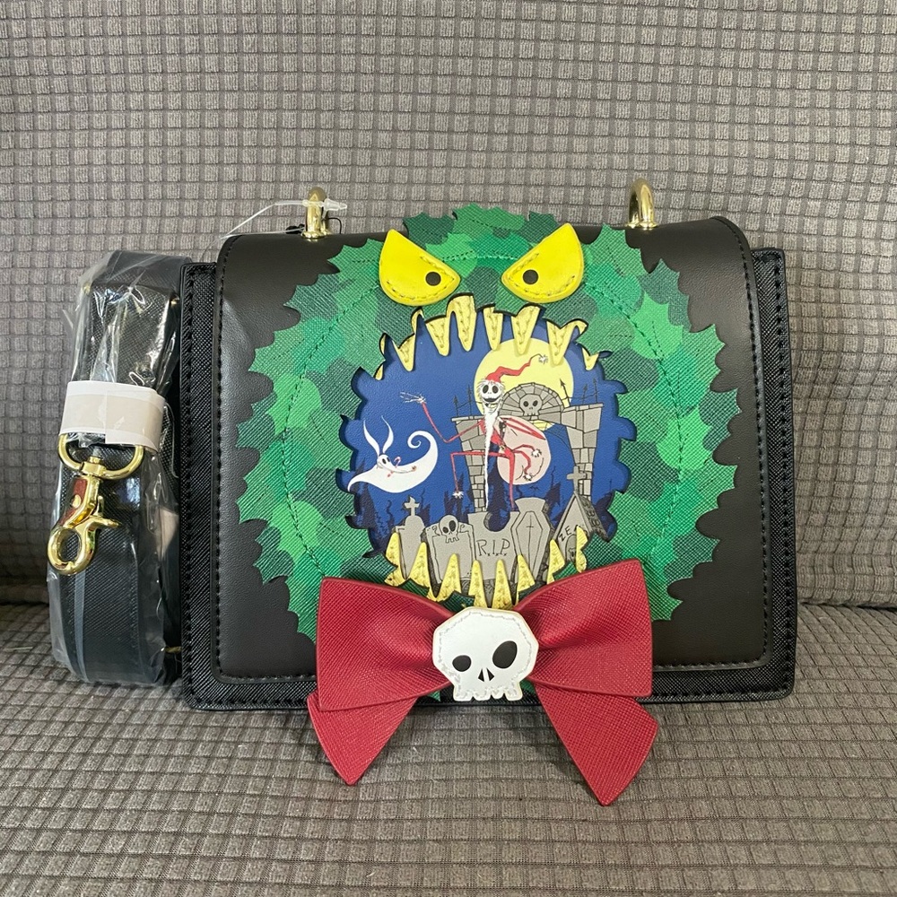 Brand Loungefly Disney The Nightmare Before NBC Christmas Wreath Handbag Purse
